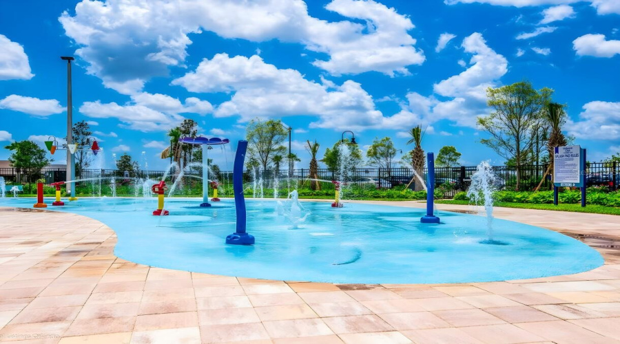 KISSIMMEE, Florida 34746, 3 Bedrooms Bedrooms, ,2 BathroomsBathrooms,Residential,For Sale,PARADOX,0,MFRO6254693