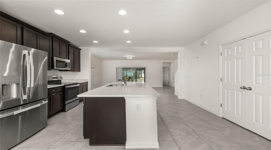 DAVENPORT, Florida 33837, 3 Bedrooms Bedrooms, ,2 BathroomsBathrooms,Residential,For Sale,BLAZING STAR,0,MFRS5135963