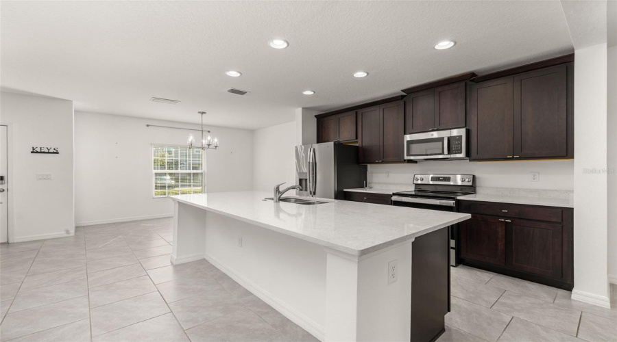 DAVENPORT, Florida 33837, 3 Bedrooms Bedrooms, ,2 BathroomsBathrooms,Residential,For Sale,BLAZING STAR,0,MFRS5135963