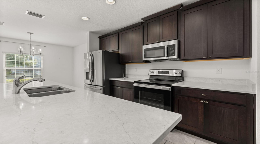 DAVENPORT, Florida 33837, 3 Bedrooms Bedrooms, ,2 BathroomsBathrooms,Residential,For Sale,BLAZING STAR,0,MFRS5135963