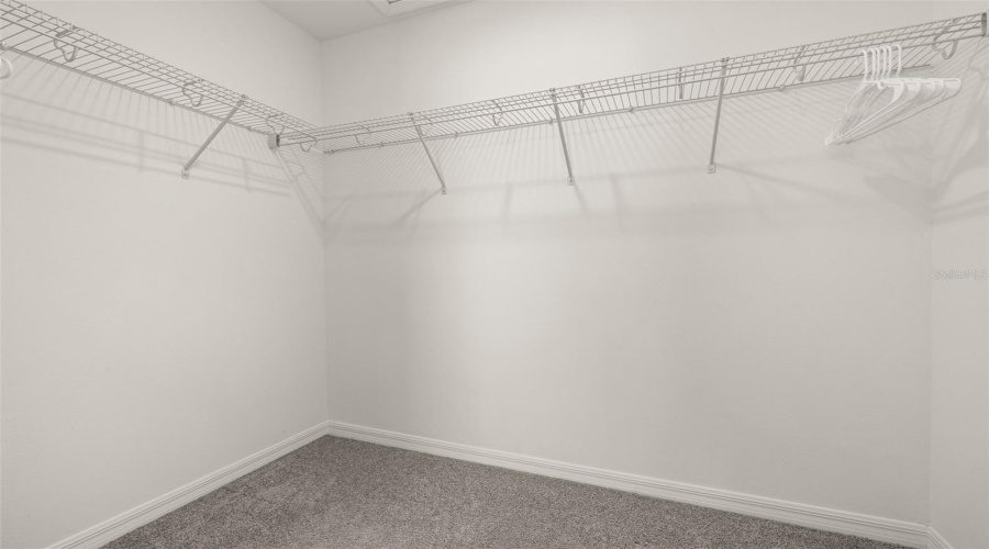DAVENPORT, Florida 33837, 3 Bedrooms Bedrooms, ,2 BathroomsBathrooms,Residential,For Sale,BLAZING STAR,0,MFRS5135963