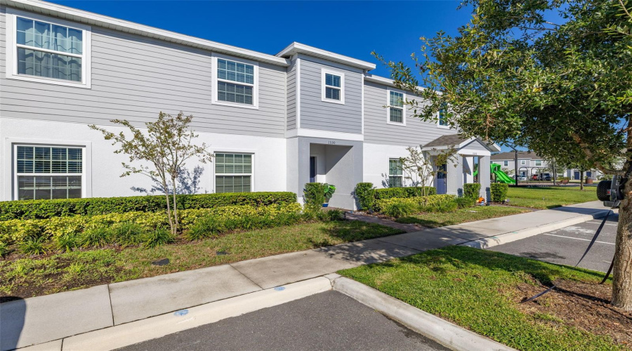 DAVENPORT, Florida 33837, 3 Bedrooms Bedrooms, ,2 BathroomsBathrooms,Residential,For Sale,BLAZING STAR,0,MFRS5135963