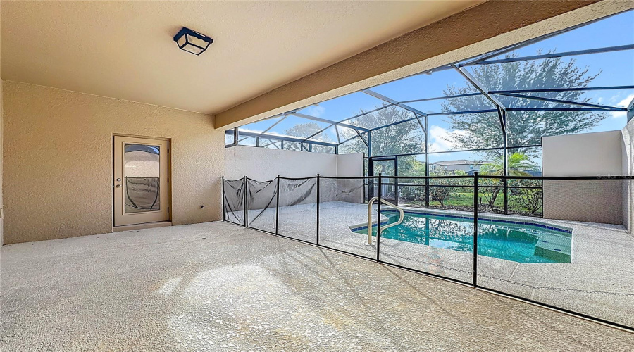DAVENPORT, Florida 33837, 4 Bedrooms Bedrooms, ,3 BathroomsBathrooms,Residential,For Sale,TERRASONESTA,0,MFRTB8434688