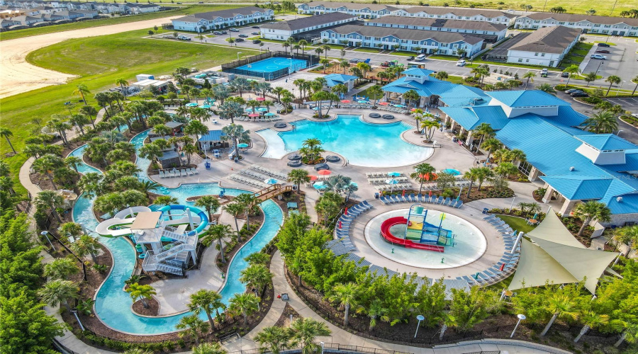 DAVENPORT, Florida 33897, 7 Bedrooms Bedrooms, ,5 BathroomsBathrooms,Residential,For Sale,SUMMER,0,MFRO6349833