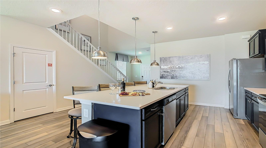 DAVENPORT, Florida 33897, 7 Bedrooms Bedrooms, ,5 BathroomsBathrooms,Residential,For Sale,SUMMER,0,MFRO6349833