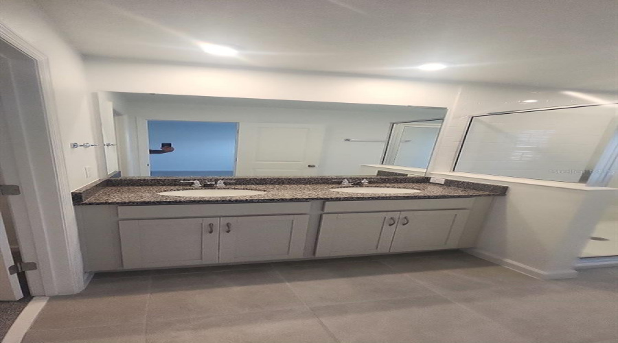 KISSIMMEE, Florida 34747, 3 Bedrooms Bedrooms, ,2 BathroomsBathrooms,Residential,For Sale,OCEAN TIDE,0,MFRO6348523