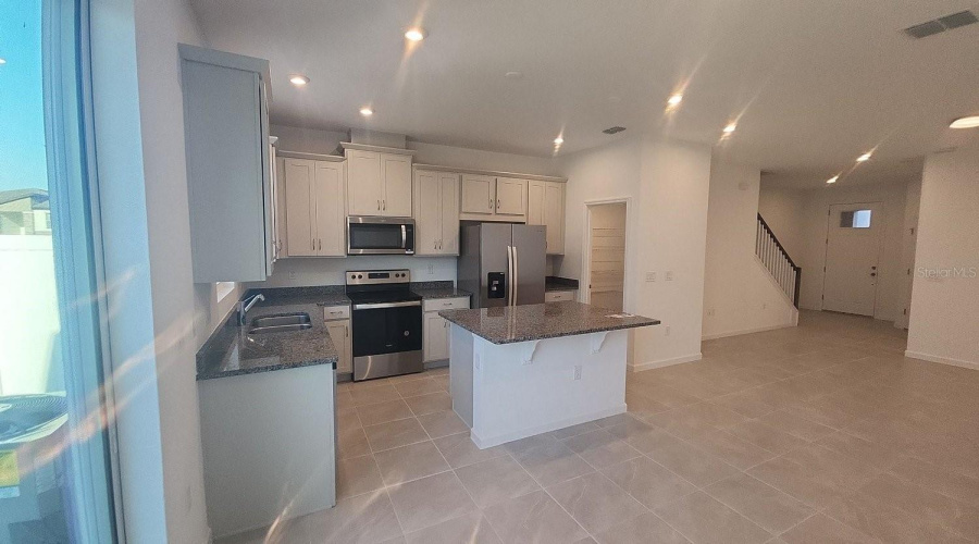 KISSIMMEE, Florida 34747, 3 Bedrooms Bedrooms, ,2 BathroomsBathrooms,Residential,For Sale,OCEAN TIDE,0,MFRO6348523