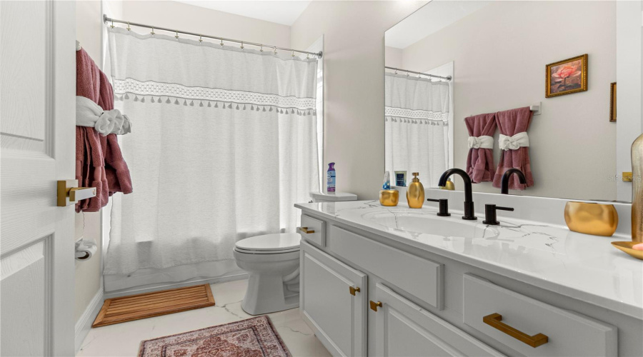 KISSIMMEE, Florida 34746, 5 Bedrooms Bedrooms, ,4 BathroomsBathrooms,Residential,For Sale,SHORESIDE,0,MFRA4667406