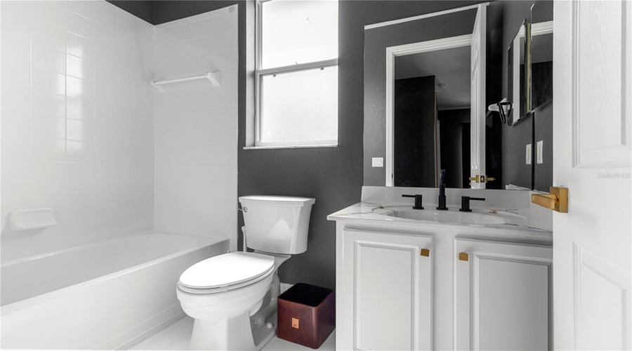 KISSIMMEE, Florida 34746, 5 Bedrooms Bedrooms, ,4 BathroomsBathrooms,Residential,For Sale,SHORESIDE,0,MFRA4667406