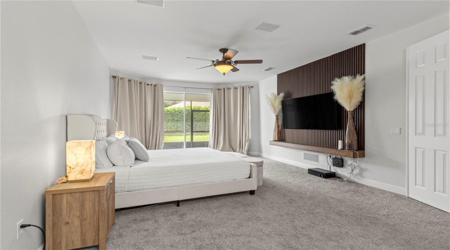 KISSIMMEE, Florida 34746, 5 Bedrooms Bedrooms, ,4 BathroomsBathrooms,Residential,For Sale,SHORESIDE,0,MFRA4667406