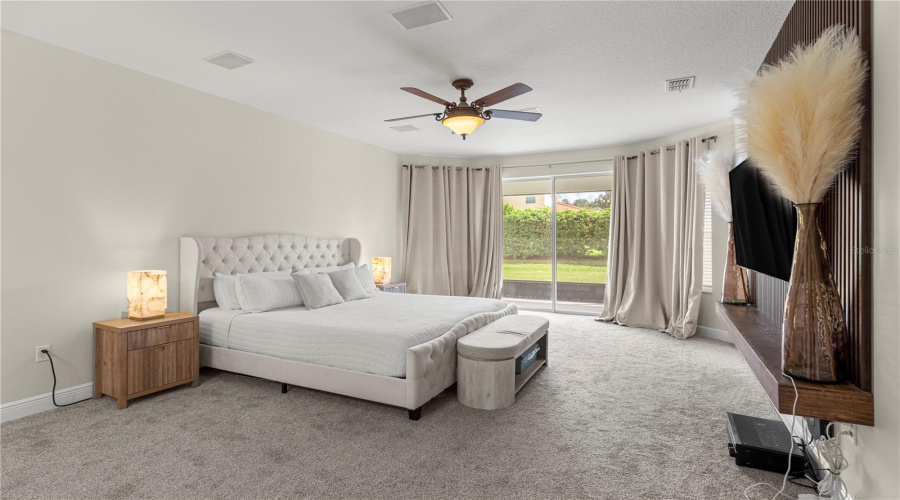 KISSIMMEE, Florida 34746, 5 Bedrooms Bedrooms, ,4 BathroomsBathrooms,Residential,For Sale,SHORESIDE,0,MFRA4667406