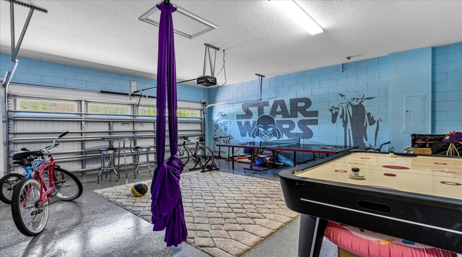 KISSIMMEE, Florida 34747, 5 Bedrooms Bedrooms, ,5 BathroomsBathrooms,Residential,For Sale,MINTON,0,MFRO6349659