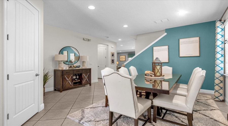 KISSIMMEE, Florida 34747, 5 Bedrooms Bedrooms, ,5 BathroomsBathrooms,Residential,For Sale,MINTON,0,MFRO6349659