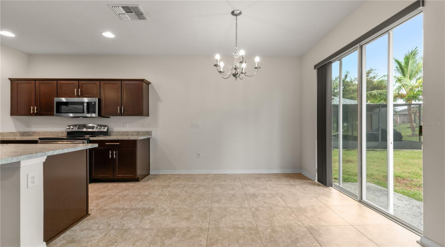 DAVENPORT, Florida 33837, 3 Bedrooms Bedrooms, ,2 BathroomsBathrooms,Residential,For Sale,LAKE DAVENPORT,0,MFRO6337919