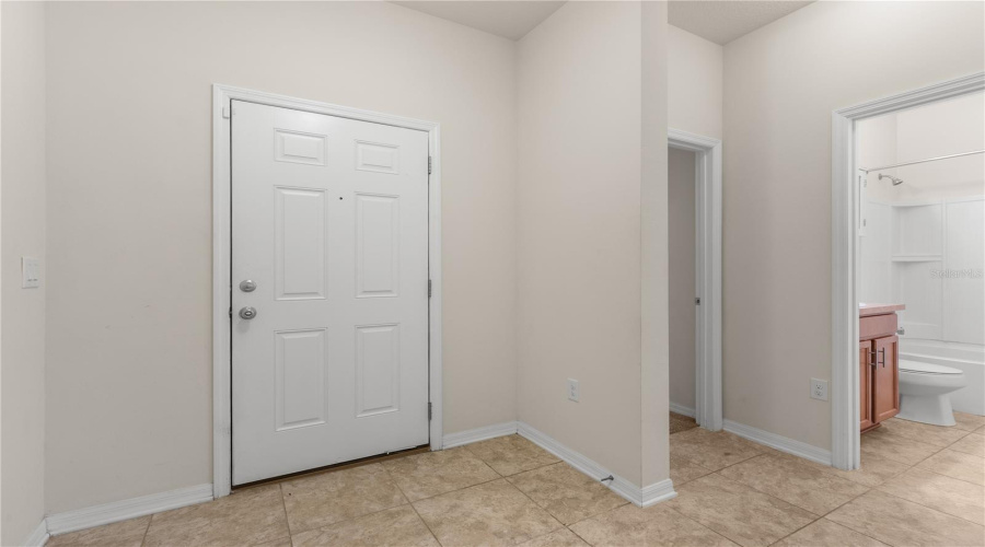 DAVENPORT, Florida 33837, 3 Bedrooms Bedrooms, ,2 BathroomsBathrooms,Residential,For Sale,LAKE DAVENPORT,0,MFRO6337919
