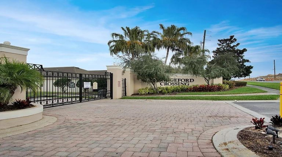DAVENPORT, Florida 33837, 3 Bedrooms Bedrooms, ,2 BathroomsBathrooms,Residential,For Sale,LAKE DAVENPORT,0,MFRO6337919