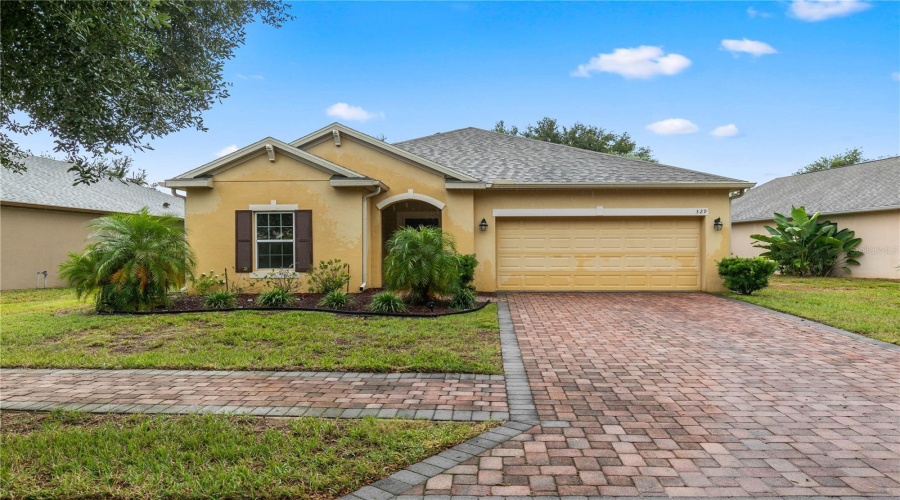 DAVENPORT, Florida 33837, 3 Bedrooms Bedrooms, ,2 BathroomsBathrooms,Residential,For Sale,LAKE DAVENPORT,0,MFRO6337919