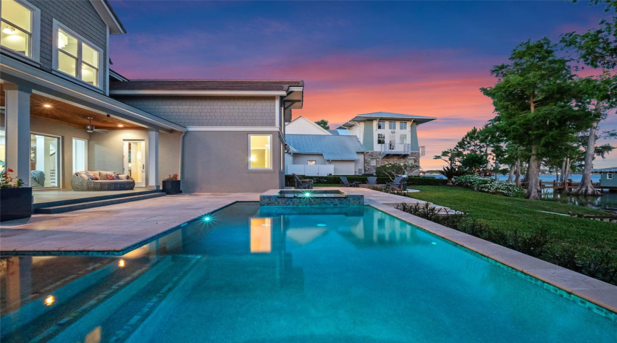 ORLANDO, Florida 32836, 5 Bedrooms Bedrooms, ,4 BathroomsBathrooms,Residential,For Sale,LONE TREE,0,MFRO6349925