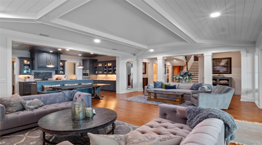 ORLANDO, Florida 32836, 5 Bedrooms Bedrooms, ,4 BathroomsBathrooms,Residential,For Sale,LONE TREE,0,MFRO6349925