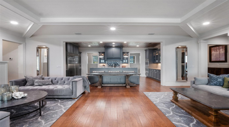 ORLANDO, Florida 32836, 5 Bedrooms Bedrooms, ,4 BathroomsBathrooms,Residential,For Sale,LONE TREE,0,MFRO6349925