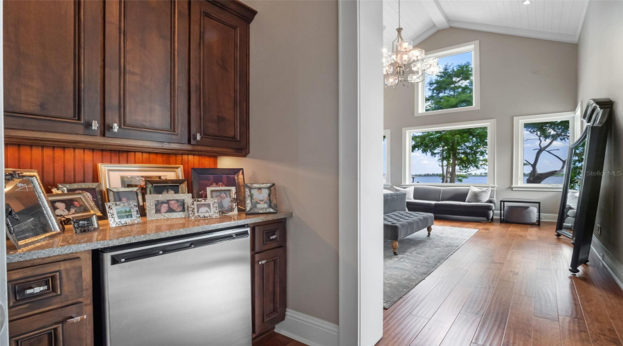 ORLANDO, Florida 32836, 5 Bedrooms Bedrooms, ,4 BathroomsBathrooms,Residential,For Sale,LONE TREE,0,MFRO6349925