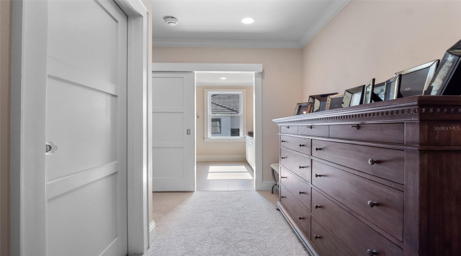 ORLANDO, Florida 32836, 5 Bedrooms Bedrooms, ,4 BathroomsBathrooms,Residential,For Sale,LONE TREE,0,MFRO6349925