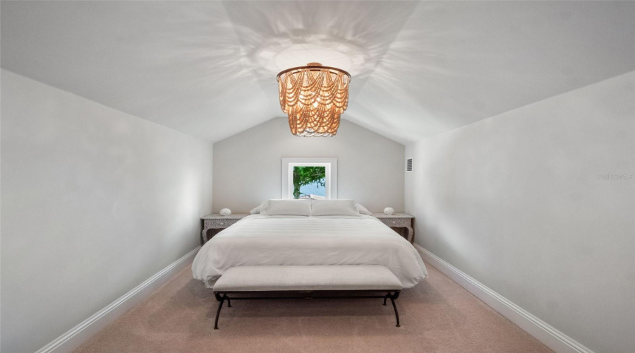 ORLANDO, Florida 32836, 5 Bedrooms Bedrooms, ,4 BathroomsBathrooms,Residential,For Sale,LONE TREE,0,MFRO6349925
