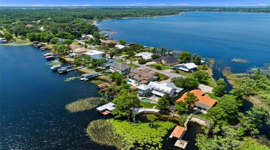 ORLANDO, Florida 32836, 5 Bedrooms Bedrooms, ,4 BathroomsBathrooms,Residential,For Sale,LONE TREE,0,MFRO6349925