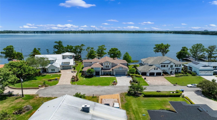 ORLANDO, Florida 32836, 5 Bedrooms Bedrooms, ,4 BathroomsBathrooms,Residential,For Sale,LONE TREE,0,MFRO6349925
