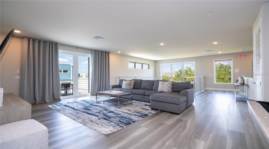 REUNION, Florida 34747, 5 Bedrooms Bedrooms, ,4 BathroomsBathrooms,Residential,For Sale,SANDY RIDGE,0,MFRO6349052