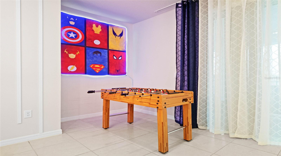 DAVENPORT, Florida 33897, 10 Bedrooms Bedrooms, ,8 BathroomsBathrooms,Residential,For Sale,LANA,0,MFRO6350469