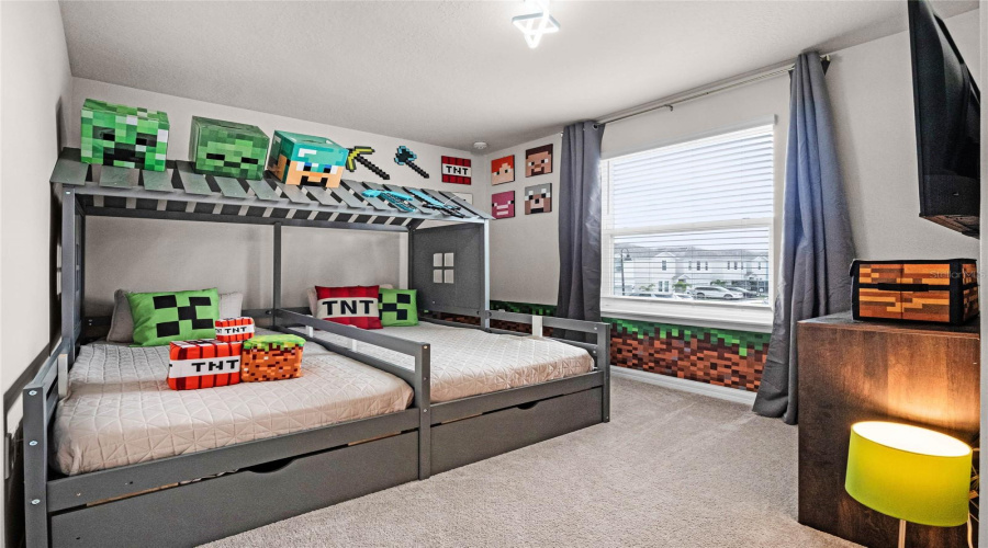DAVENPORT, Florida 33897, 10 Bedrooms Bedrooms, ,8 BathroomsBathrooms,Residential,For Sale,LANA,0,MFRO6350469