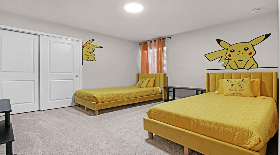 DAVENPORT, Florida 33897, 10 Bedrooms Bedrooms, ,8 BathroomsBathrooms,Residential,For Sale,LANA,0,MFRO6350469