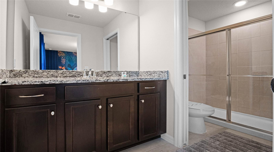 DAVENPORT, Florida 33897, 10 Bedrooms Bedrooms, ,8 BathroomsBathrooms,Residential,For Sale,LANA,0,MFRO6350469