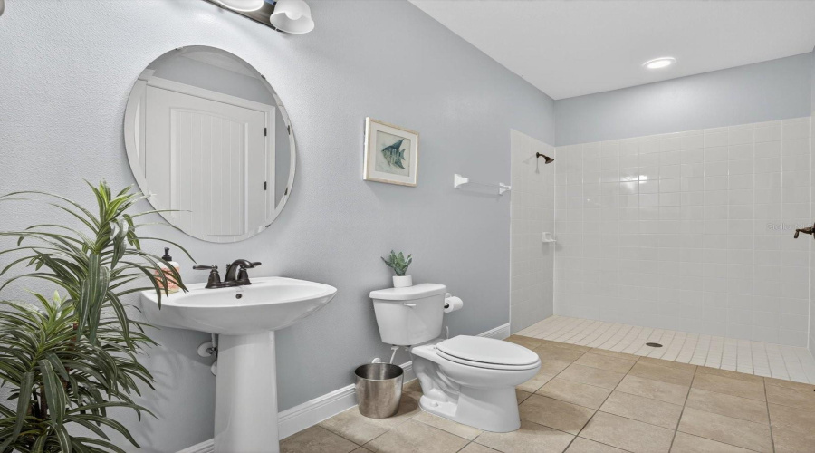 KISSIMMEE, Florida 34747, 10 Bedrooms Bedrooms, ,10 BathroomsBathrooms,Residential,For Sale,LASSO,0,MFRO6350262