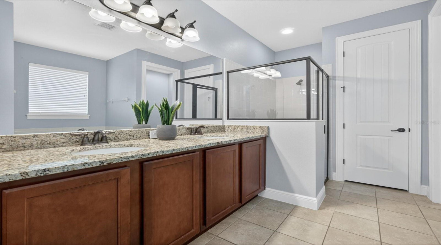 KISSIMMEE, Florida 34747, 10 Bedrooms Bedrooms, ,10 BathroomsBathrooms,Residential,For Sale,LASSO,0,MFRO6350262