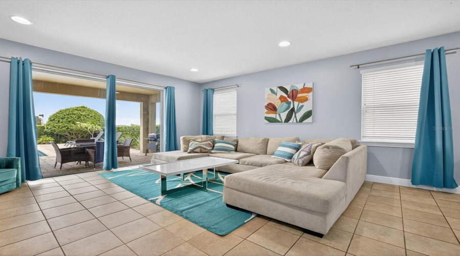 KISSIMMEE, Florida 34747, 10 Bedrooms Bedrooms, ,10 BathroomsBathrooms,Residential,For Sale,LASSO,0,MFRO6350262