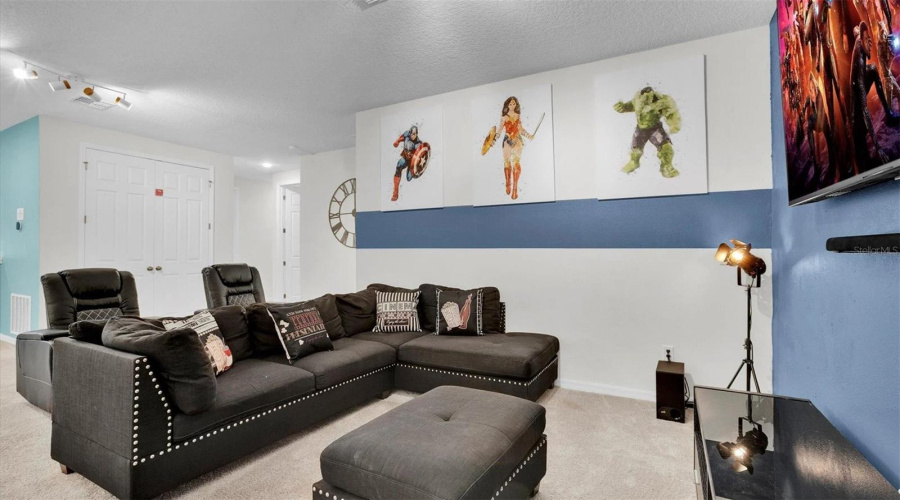 KISSIMMEE, Florida 34747, 9 Bedrooms Bedrooms, ,6 BathroomsBathrooms,Residential,For Sale,CARIBBEAN VIEW,0,MFRO6263231
