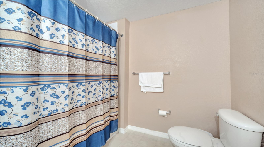 KISSIMMEE, Florida 34746, 4 Bedrooms Bedrooms, ,3 BathroomsBathrooms,Residential,For Sale,YELLOWGOLD,0,MFRS5123170