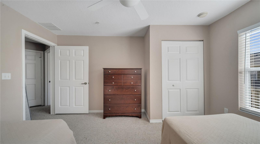 KISSIMMEE, Florida 34746, 4 Bedrooms Bedrooms, ,3 BathroomsBathrooms,Residential,For Sale,YELLOWGOLD,0,MFRS5123170