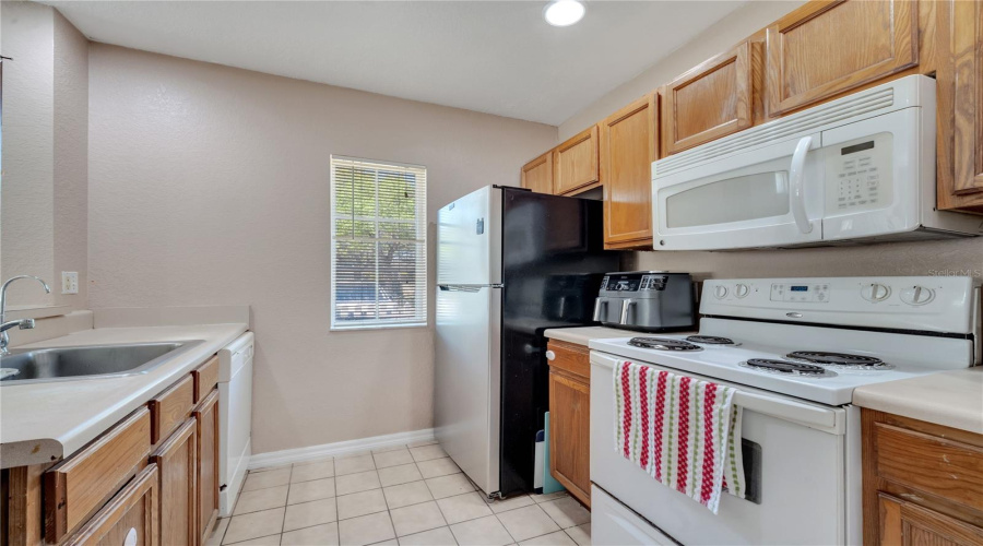 KISSIMMEE, Florida 34746, 4 Bedrooms Bedrooms, ,3 BathroomsBathrooms,Residential,For Sale,YELLOWGOLD,0,MFRS5123170