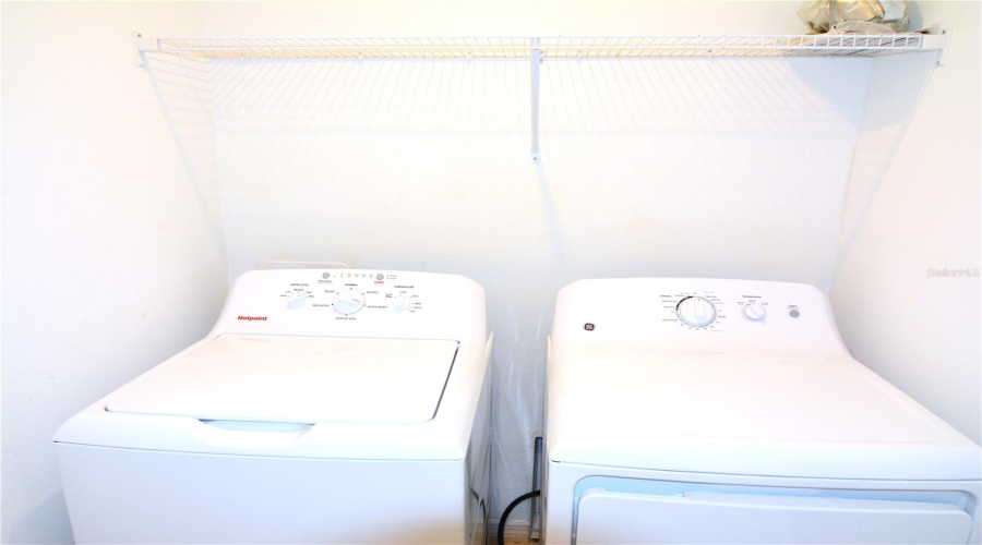 DAVENPORT, Florida 33897, 5 Bedrooms Bedrooms, ,3 BathroomsBathrooms,Residential,For Sale,COSTA BLANCA,0,MFRO6350289