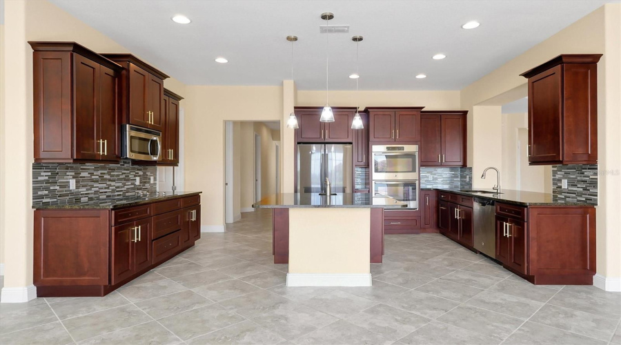 KISSIMMEE, Florida 34746, 5 Bedrooms Bedrooms, ,4 BathroomsBathrooms,Residential,For Sale,SPINNAKER,0,MFRO6350530