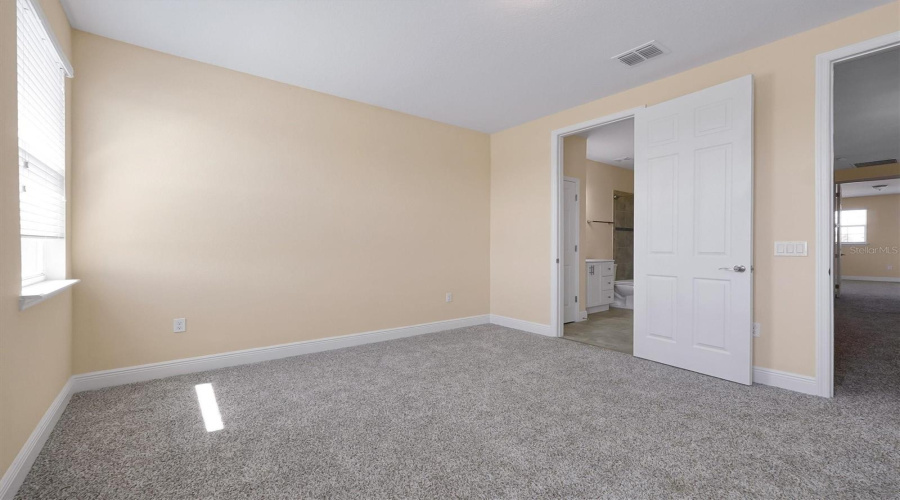 KISSIMMEE, Florida 34746, 5 Bedrooms Bedrooms, ,4 BathroomsBathrooms,Residential,For Sale,SPINNAKER,0,MFRO6350530
