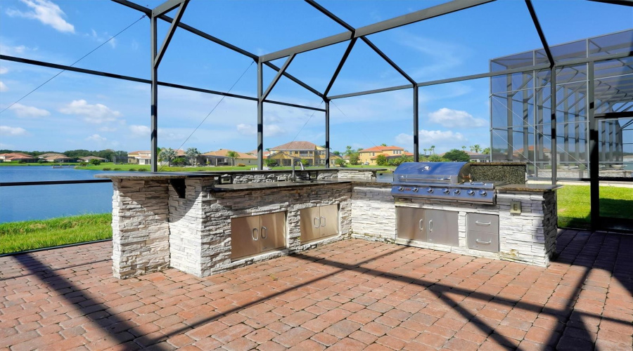 KISSIMMEE, Florida 34746, 5 Bedrooms Bedrooms, ,4 BathroomsBathrooms,Residential,For Sale,SPINNAKER,0,MFRO6350530
