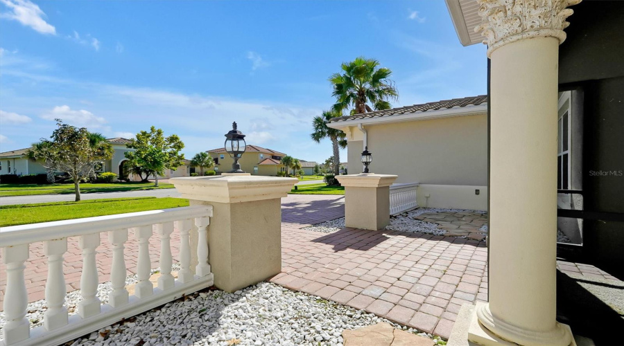 KISSIMMEE, Florida 34746, 5 Bedrooms Bedrooms, ,4 BathroomsBathrooms,Residential,For Sale,SPINNAKER,0,MFRO6350530