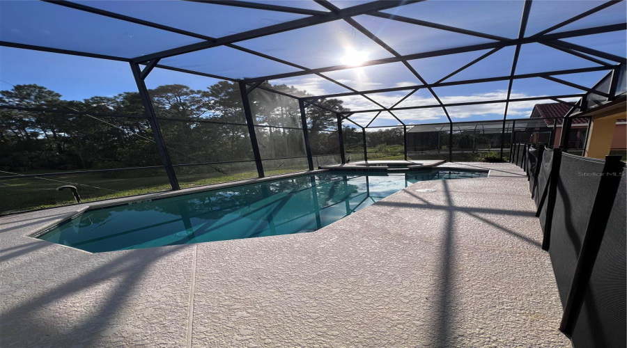 DAVENPORT, Florida 33837, 6 Bedrooms Bedrooms, ,4 BathroomsBathrooms,Residential,For Sale,ROSSO,0,MFRG5102888