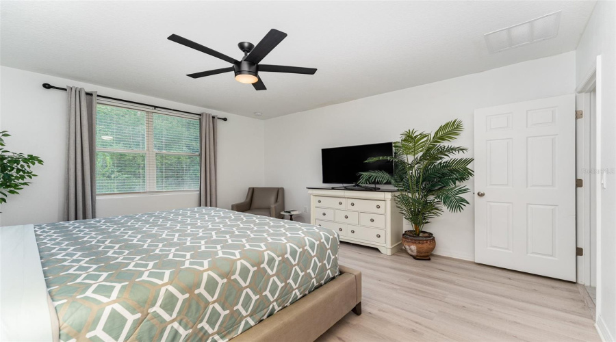 DAVENPORT, Florida 33896, 4 Bedrooms Bedrooms, ,3 BathroomsBathrooms,Residential,For Sale,VISTA VILLAGES,0,MFRTB8435503