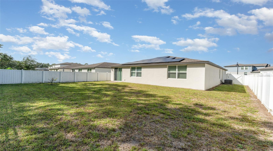DAVENPORT, Florida 33896, 4 Bedrooms Bedrooms, ,3 BathroomsBathrooms,Residential,For Sale,VISTA VILLAGES,0,MFRTB8435503