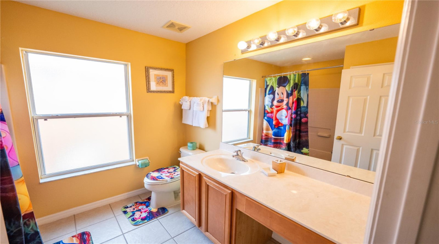 DAVENPORT, Florida 33897, 5 Bedrooms Bedrooms, ,4 BathroomsBathrooms,Residential,For Sale,SOLANA,0,MFRO6330162